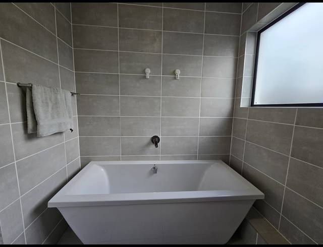 3 BEDROOM APARTMENT FOR SALE IN BALLITO CENTRAL
